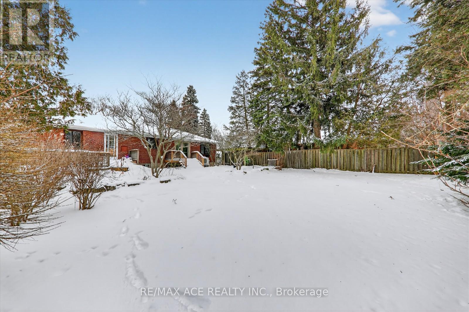 Bsmt - 40 Brinloor Boulevard, Toronto (Scarborough Village), Ontario  M1M 1L5 - Photo 19 - E13689704