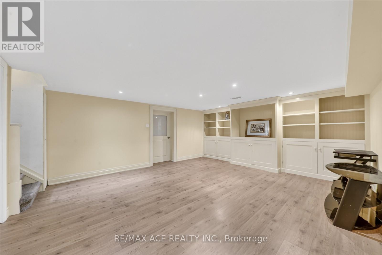 Bsmt - 40 Brinloor Boulevard, Toronto (Scarborough Village), Ontario  M1M 1L5 - Photo 9 - E13689704