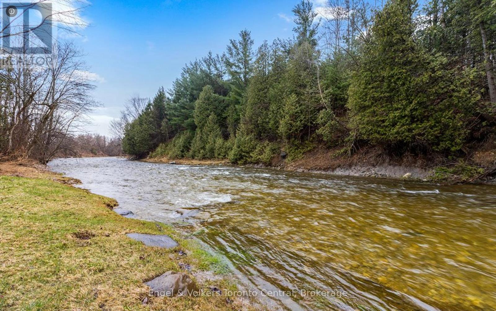 3237 COLLINGWOOD STREET, Clearview, Ontario
