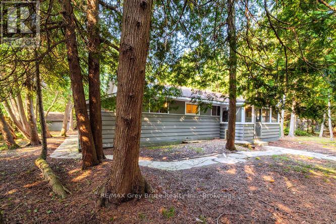 269 Ogimah Road, South Bruce Peninsula, Ontario  N0H 2G0 - Photo 4 - X13689700