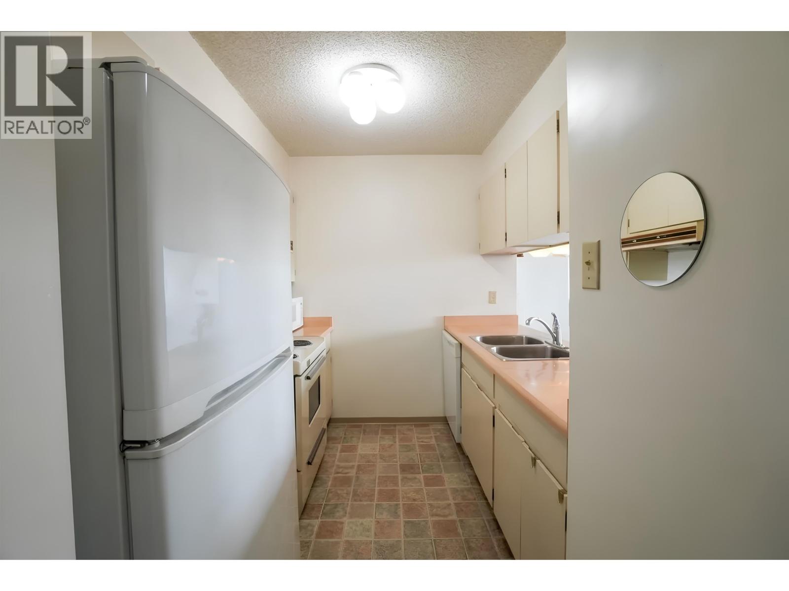 1507 9521 Cardstone, Burnaby, British Columbia  V3N 4R8 - Photo 12 - R3156848