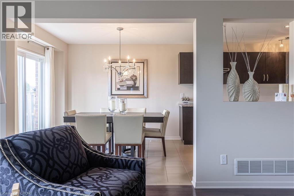 8625 Upper Canada Drive, Niagara Falls, Ontario  L2G 0H8 - Photo 7 - 40856819