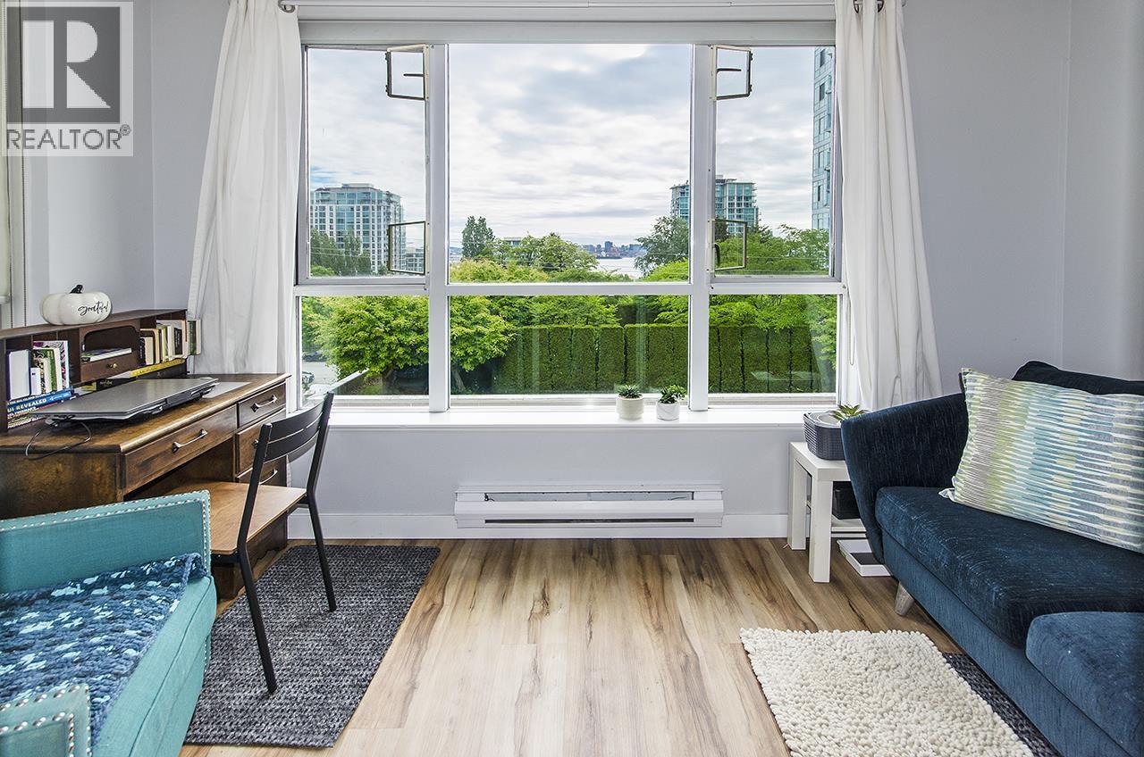 305 155 E 3rd Street, North Vancouver, British Columbia  V7L 1E5 - Photo 14 - R3143395