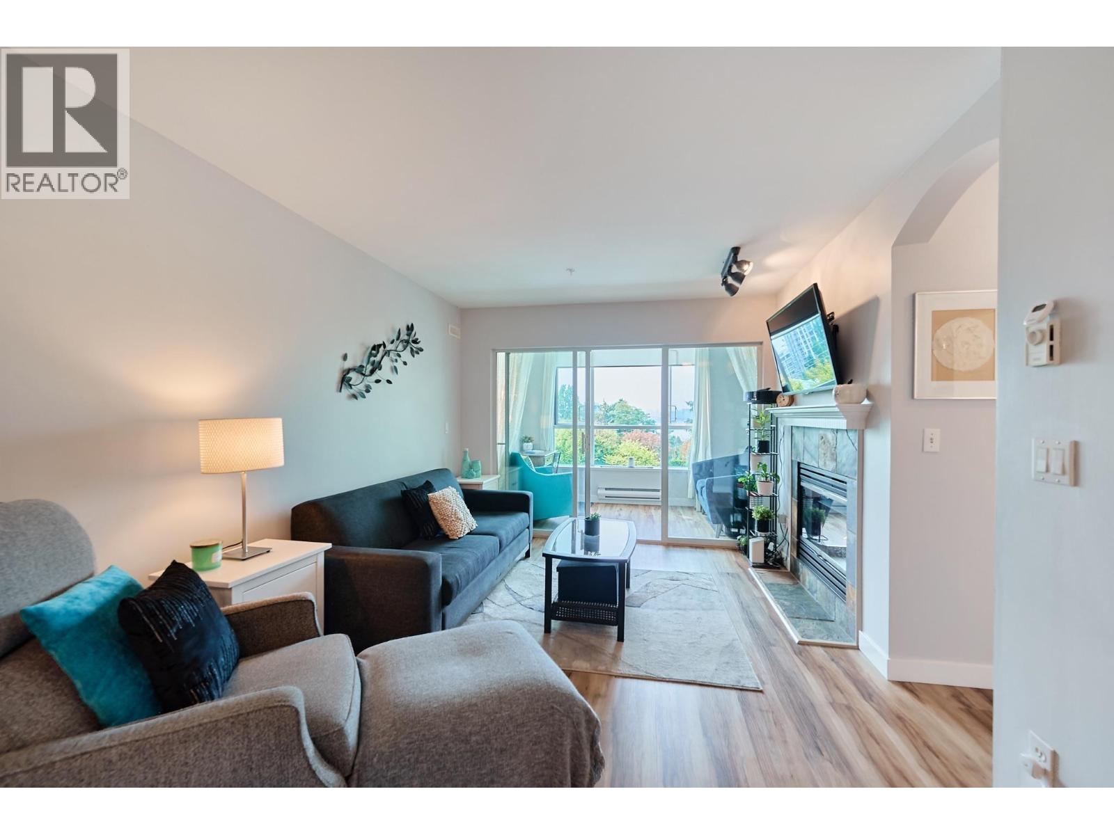 305 155 E 3rd Street, North Vancouver, British Columbia  V7L 1E5 - Photo 7 - R3143395