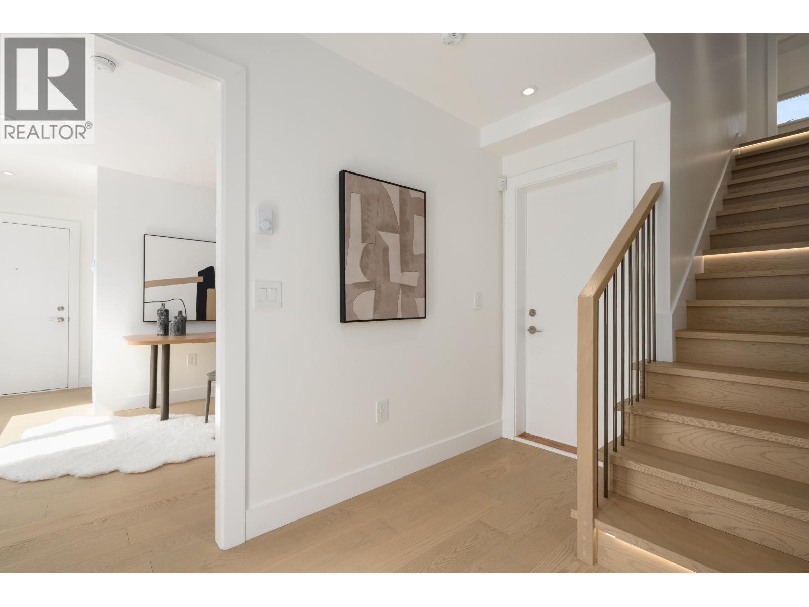 2 8483 16th Avenue, Burnaby, British Columbia  V3N 1S4 - Photo 34 - R3156795