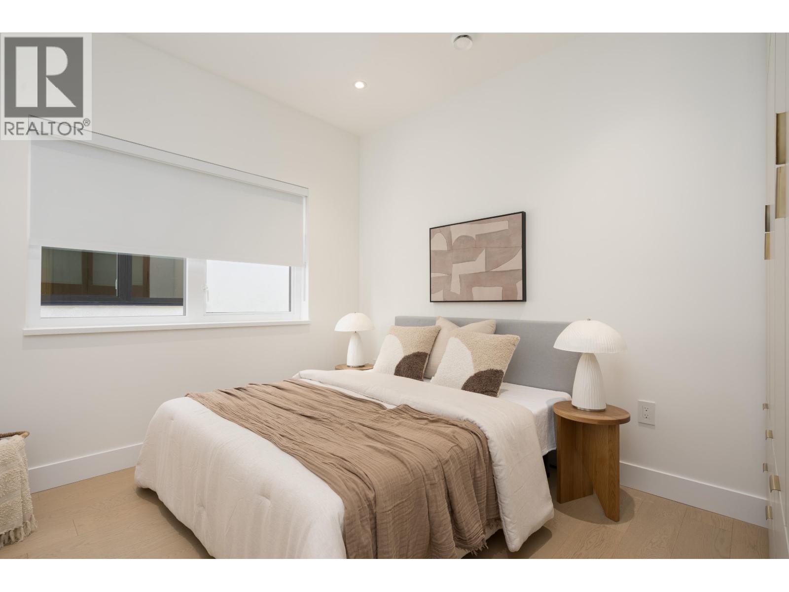 2 8483 16th Avenue, Burnaby, British Columbia  V3N 1S4 - Photo 28 - R3156795