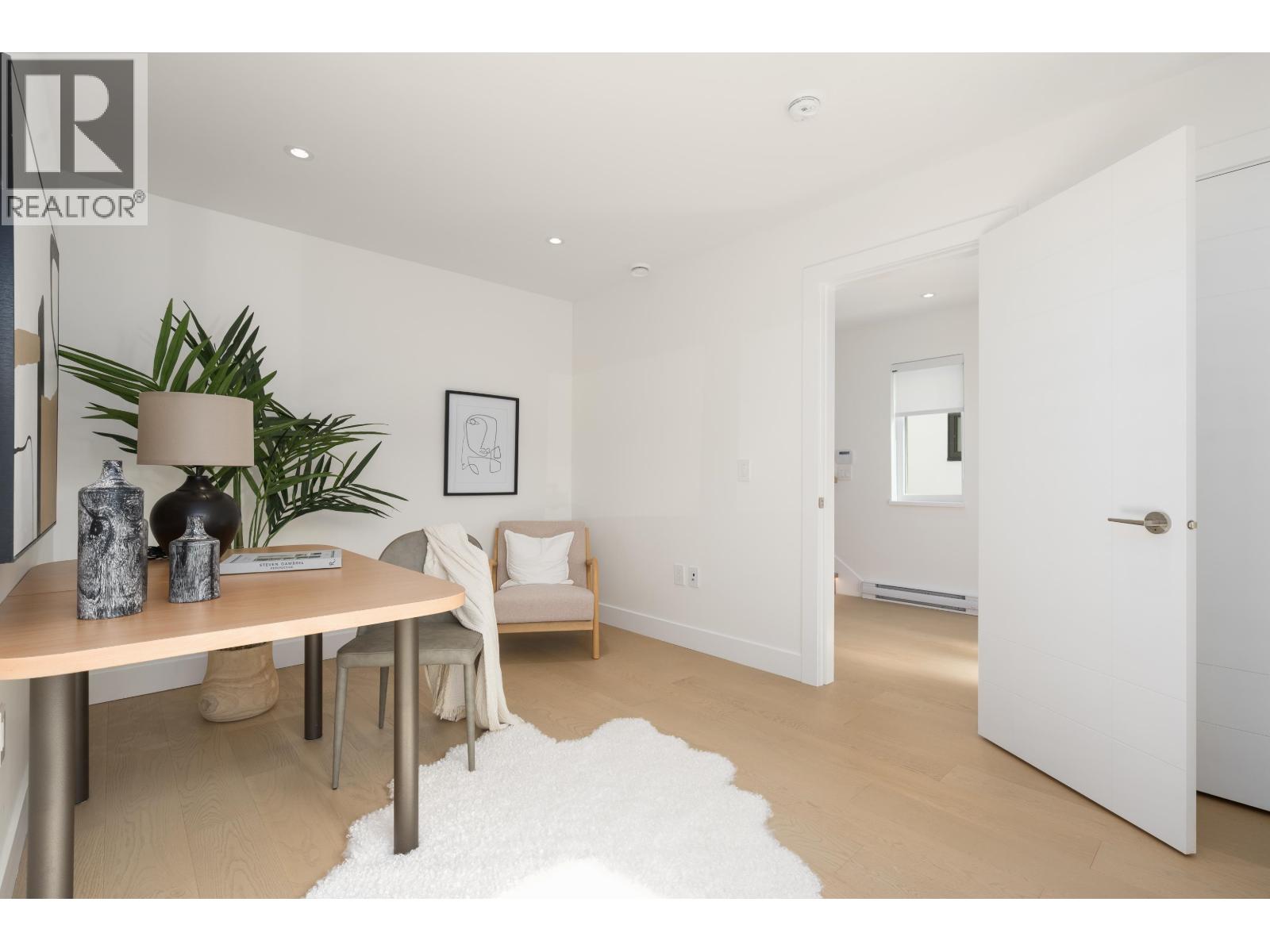 2 8483 16th Avenue, Burnaby, British Columbia  V3N 1S4 - Photo 36 - R3156795