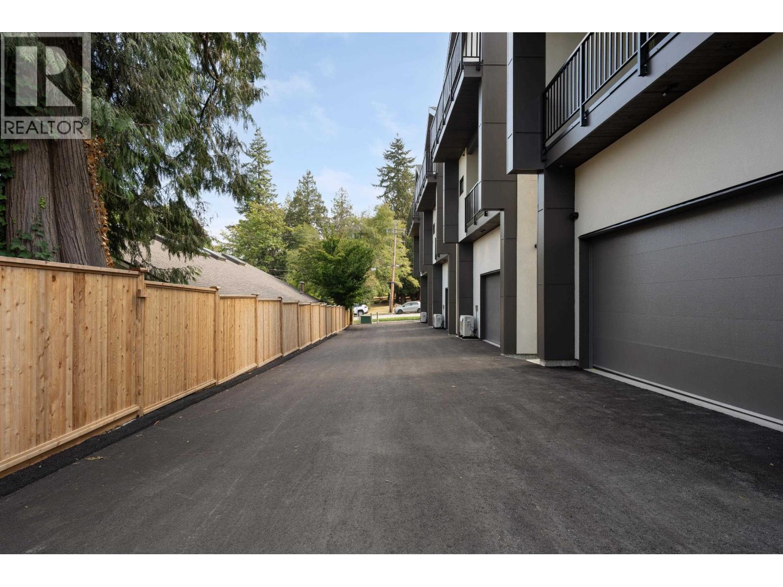 3 8483 16th Avenue, Burnaby, British Columbia  V3N 1S4 - Photo 39 - R3156806