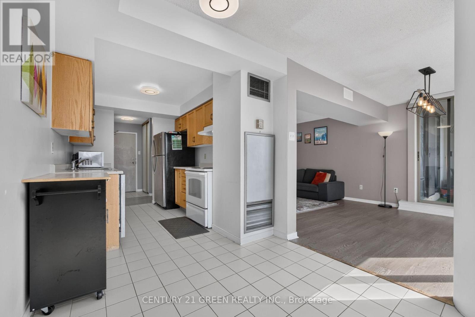 1405 - 350 Rathburn Road W, Mississauga, Ontario  L5B 3Y2 - Photo 17 - W13689666