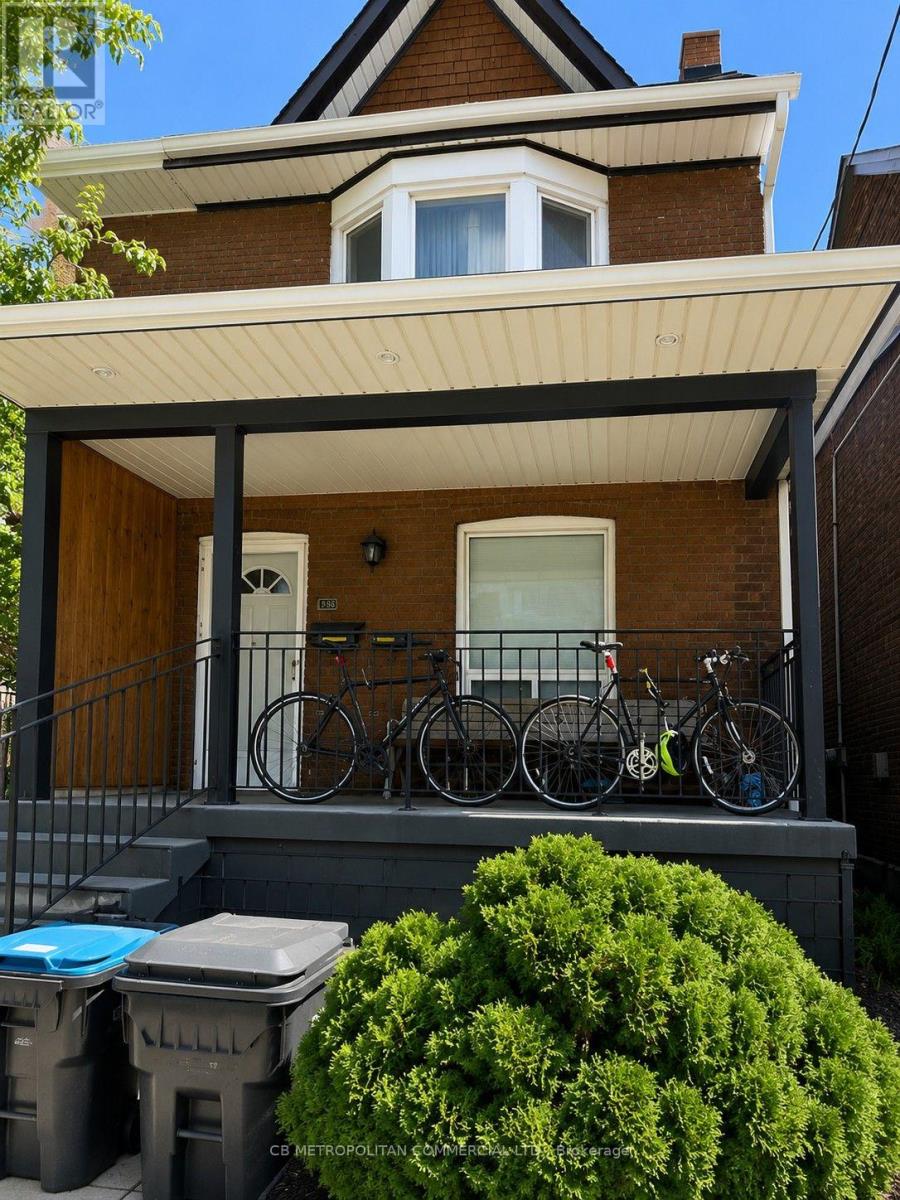 827 DUPONT STREET, Toronto, Ontario