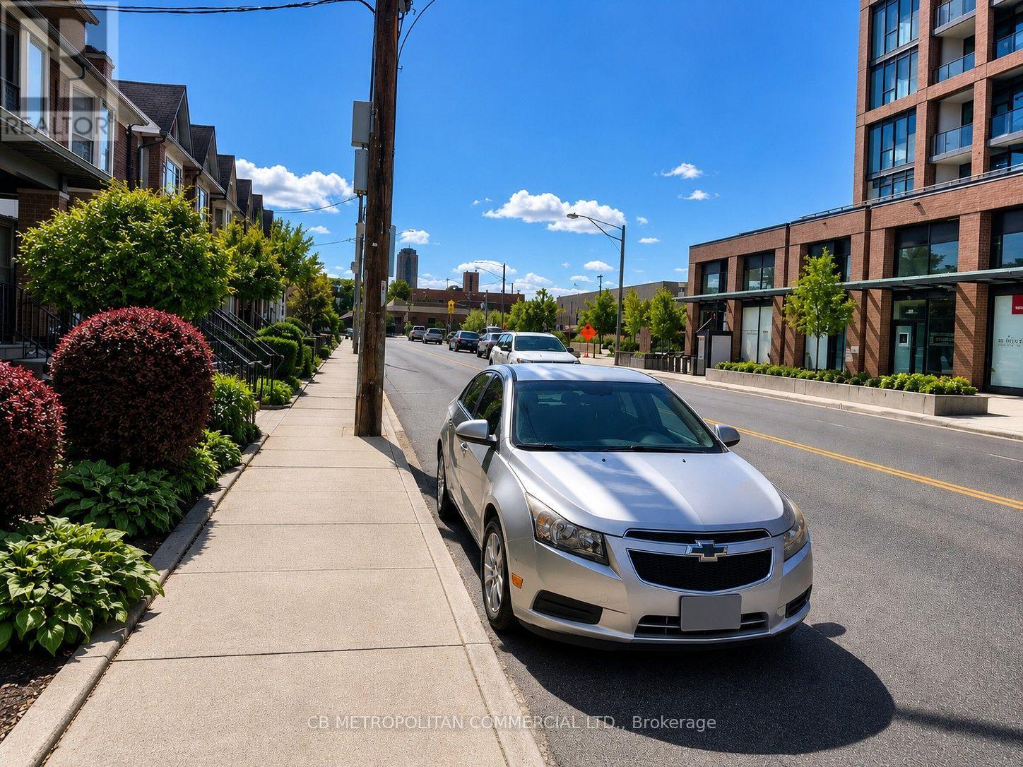 827 Dupont Street, Toronto, Ontario  M6G 1Z7 - Photo 8 - W13689716