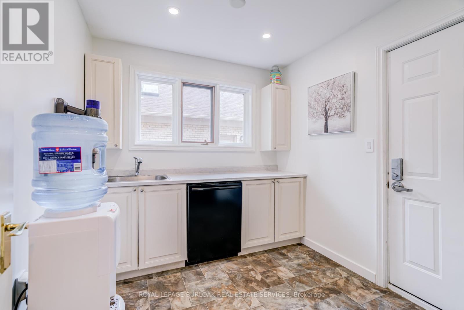 181 Golf Links Road, Hamilton, Ontario  L9G 2N4 - Photo 17 - X13689686