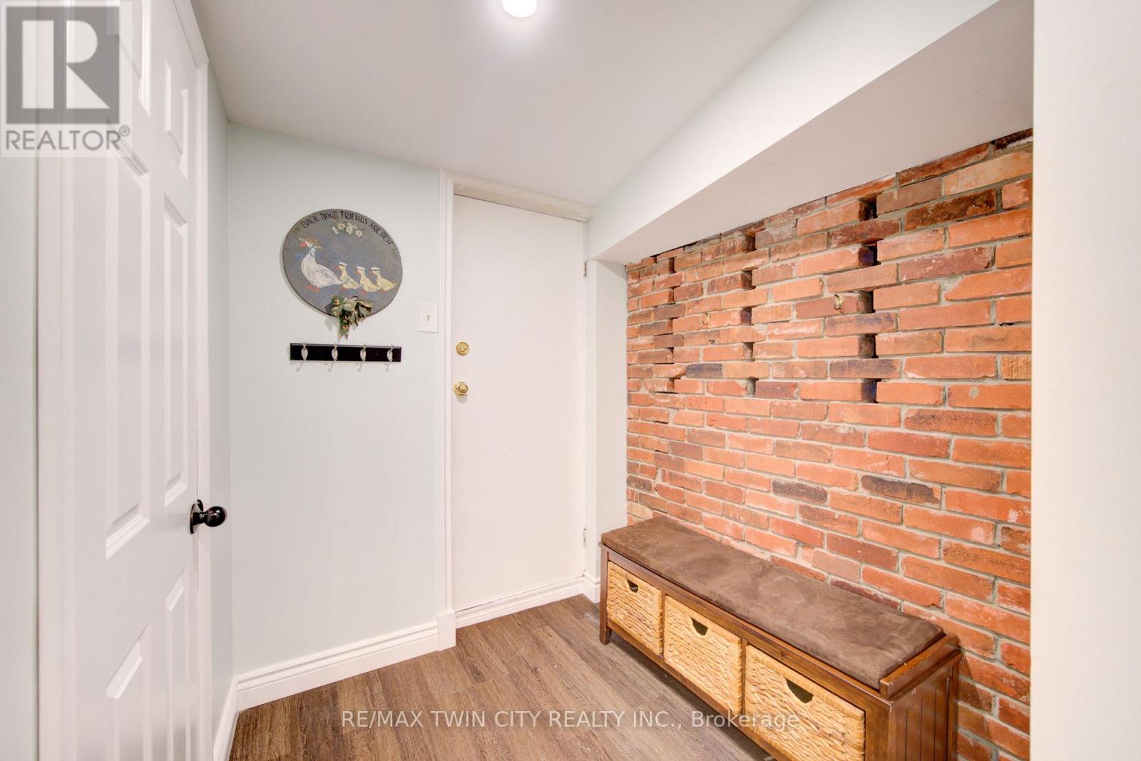 24 Forest Road, Cambridge, Ontario  N1S 3B2 - Photo 32 - X13689740