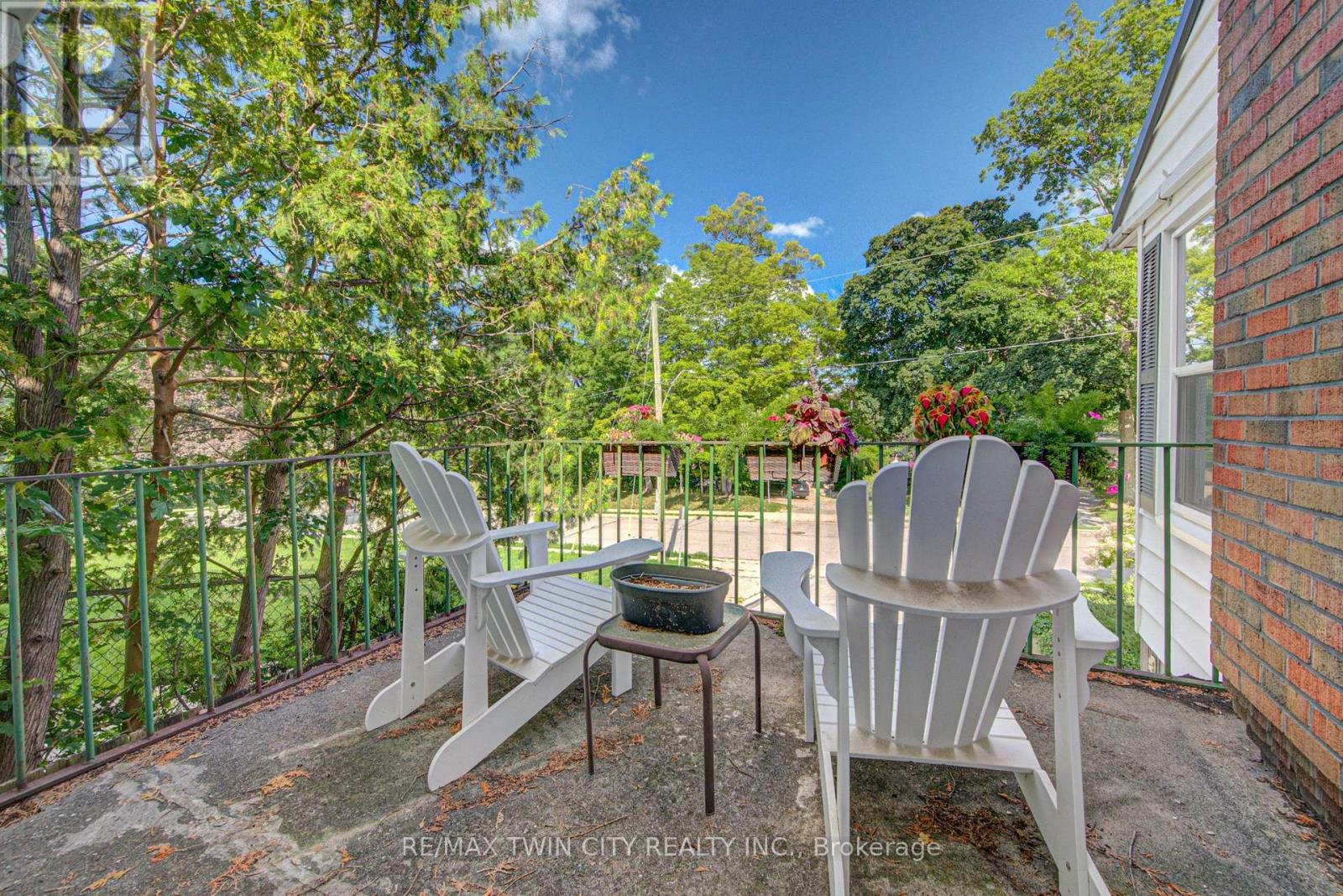24 Forest Road, Cambridge, Ontario  N1S 3B2 - Photo 33 - X13689740