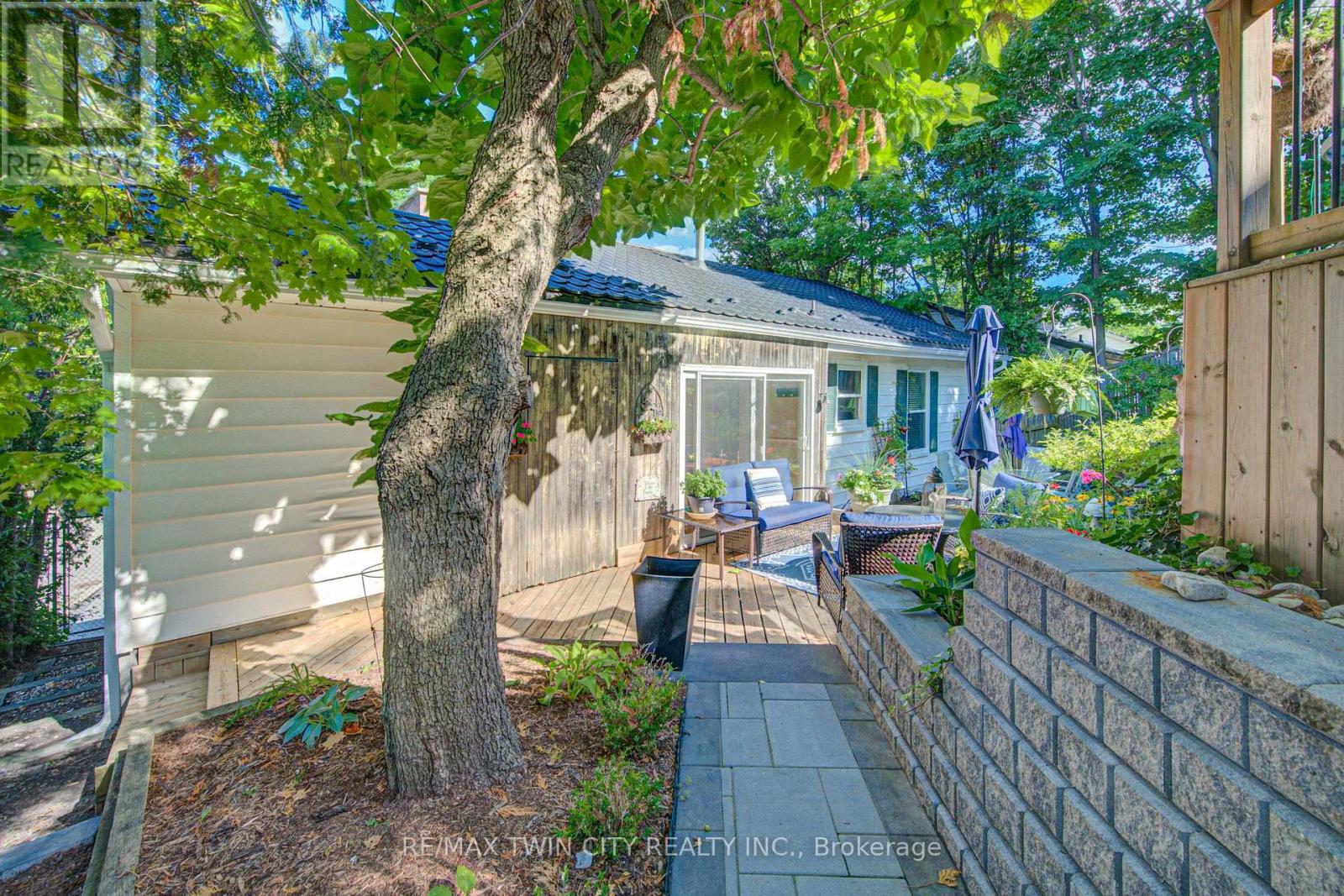 24 Forest Road, Cambridge, Ontario  N1S 3B2 - Photo 34 - X13689740