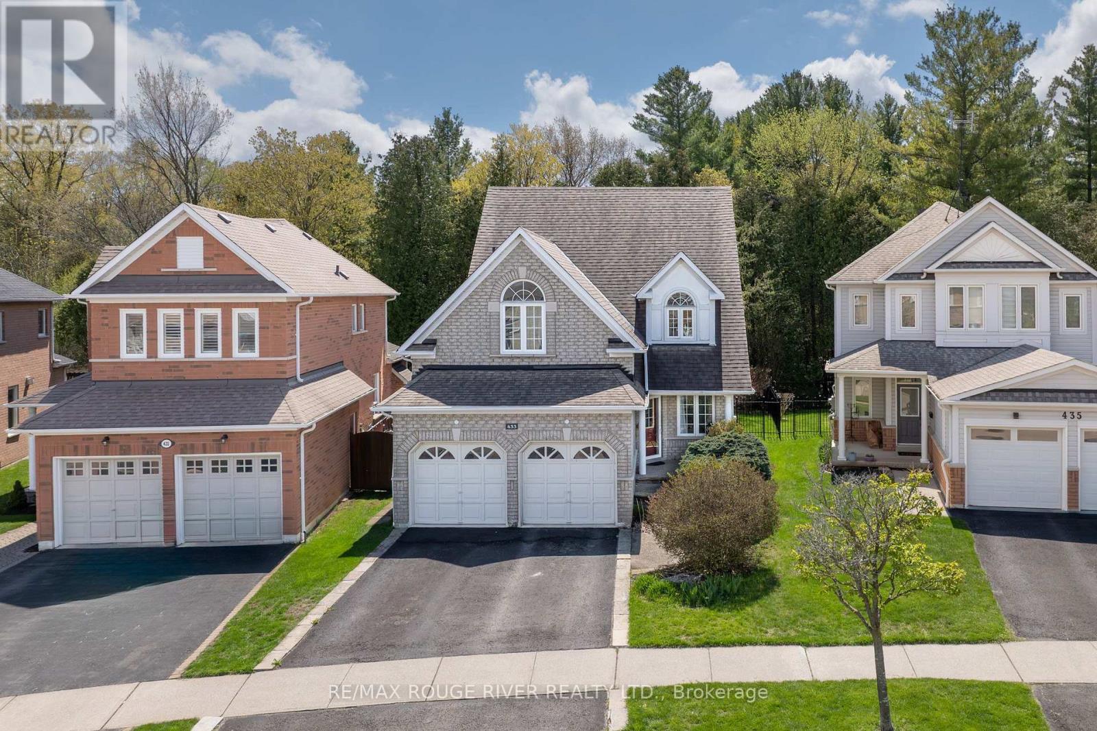 433 WOODSMERE CRESCENT, Pickering, Ontario
