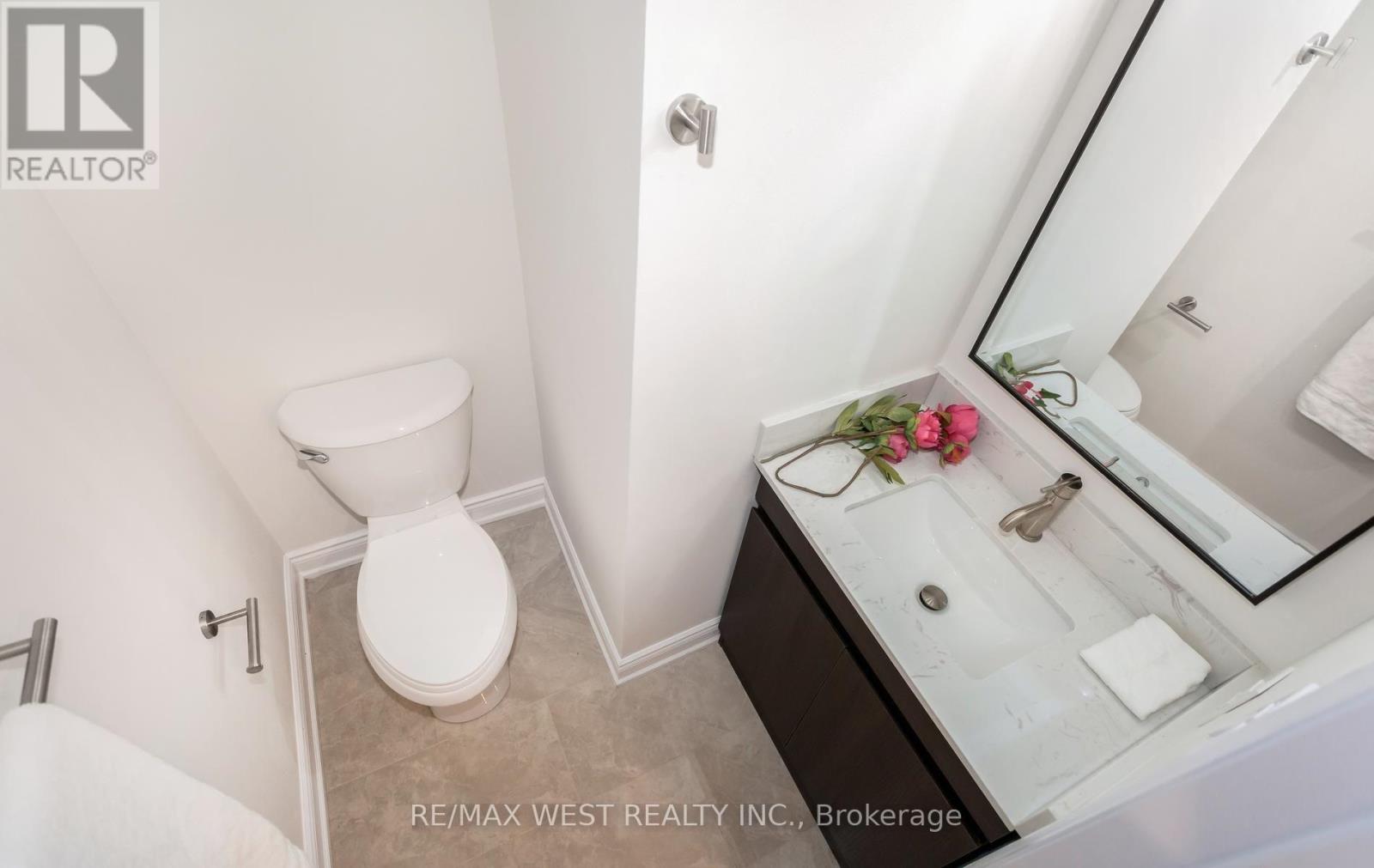 5239 Bushelgrove Circle, Mississauga, Ontario  L5M 6C5 - Photo 16 - W13689636