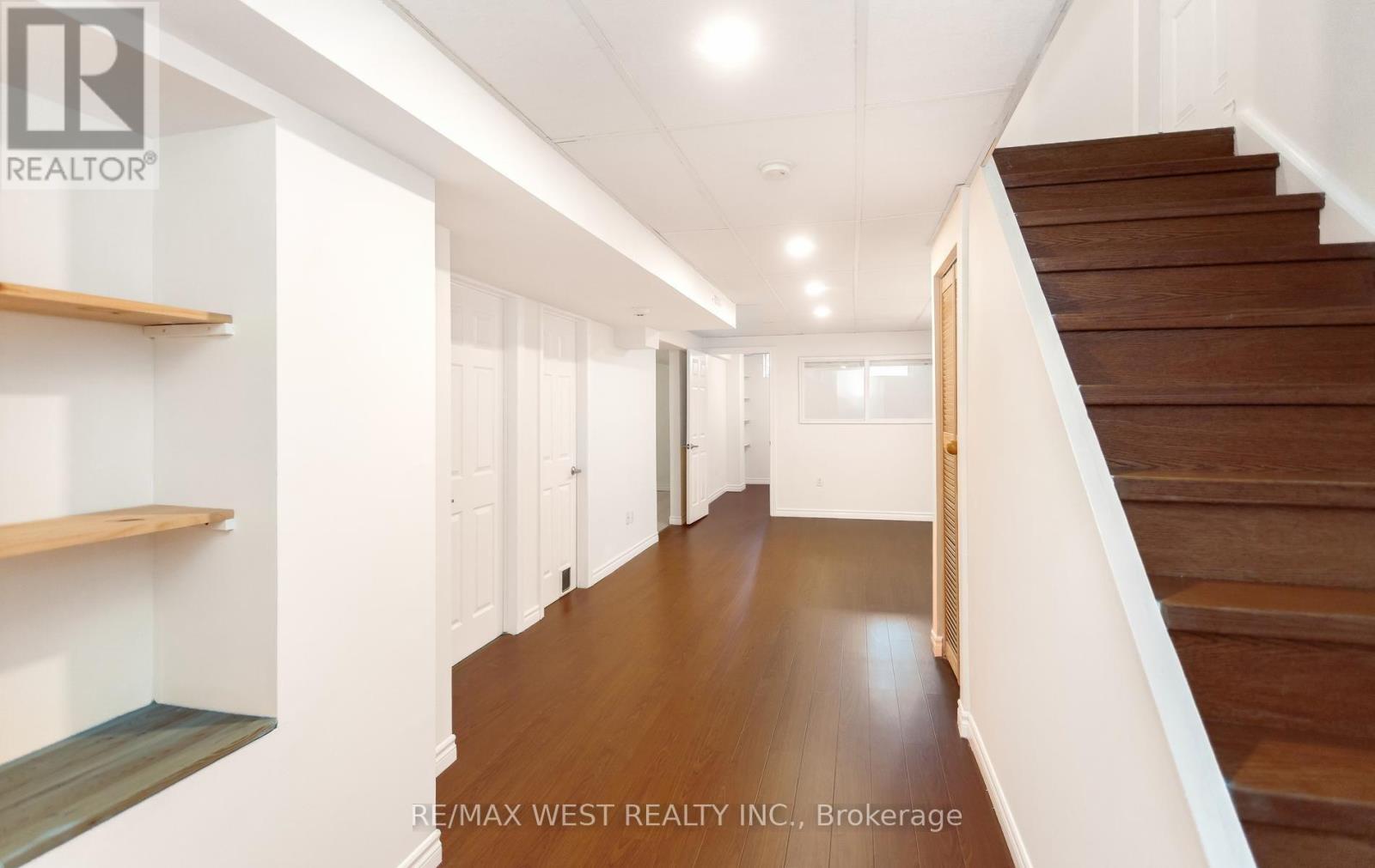 5239 Bushelgrove Circle, Mississauga, Ontario  L5M 6C5 - Photo 37 - W13689636