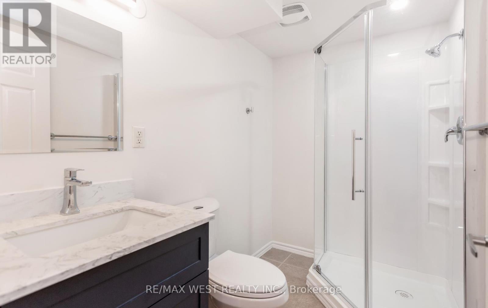 5239 Bushelgrove Circle, Mississauga, Ontario  L5M 6C5 - Photo 44 - W13689636