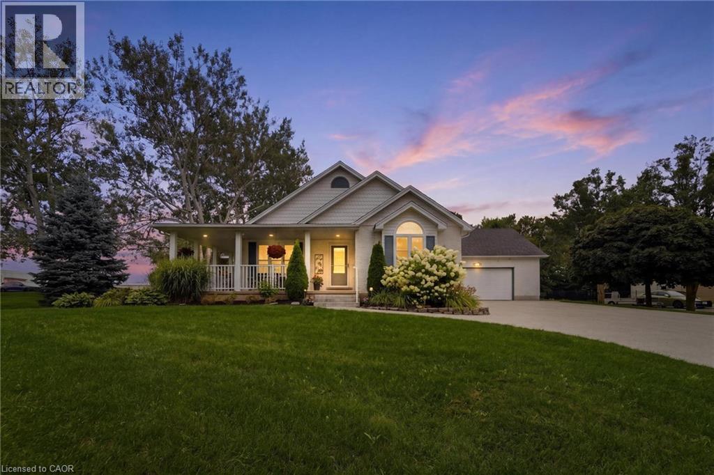 15 SHEPHARD Place, New Hamburg, Ontario