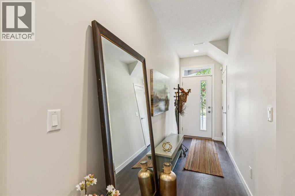 16 Westpark Common Sw, Calgary, Alberta T3H 0Y4 - Photo 2 - A2331948