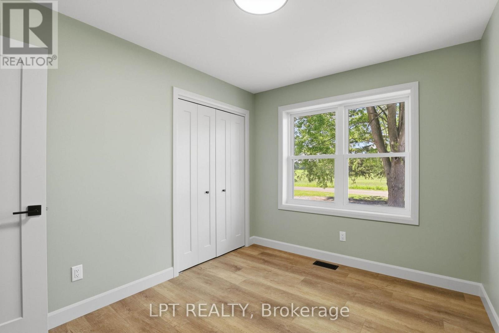 2523 Trillium Drive, Southwest Middlesex, Ontario  N0L 2N0 - Photo 34 - X13689786
