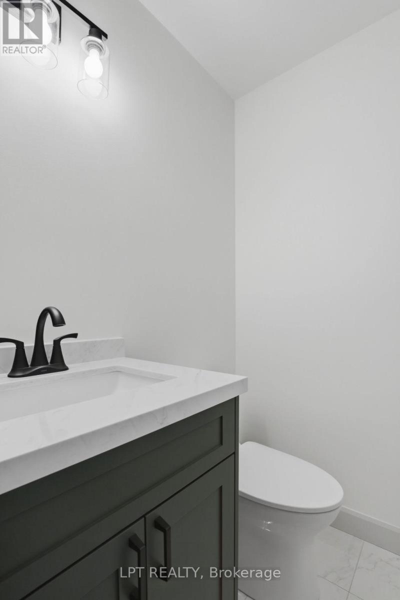2523 Trillium Drive, Southwest Middlesex, Ontario  N0L 2N0 - Photo 39 - X13689786