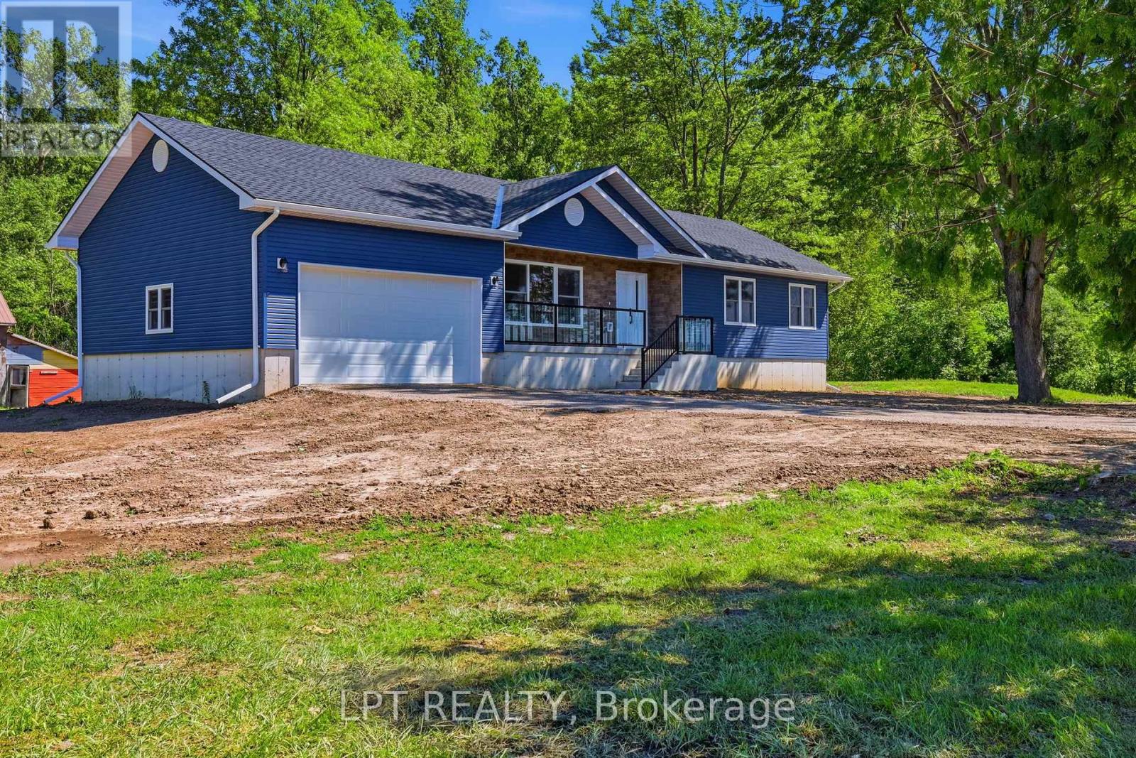 2523 Trillium Drive, Southwest Middlesex, Ontario  N0L 2N0 - Photo 4 - X13689786