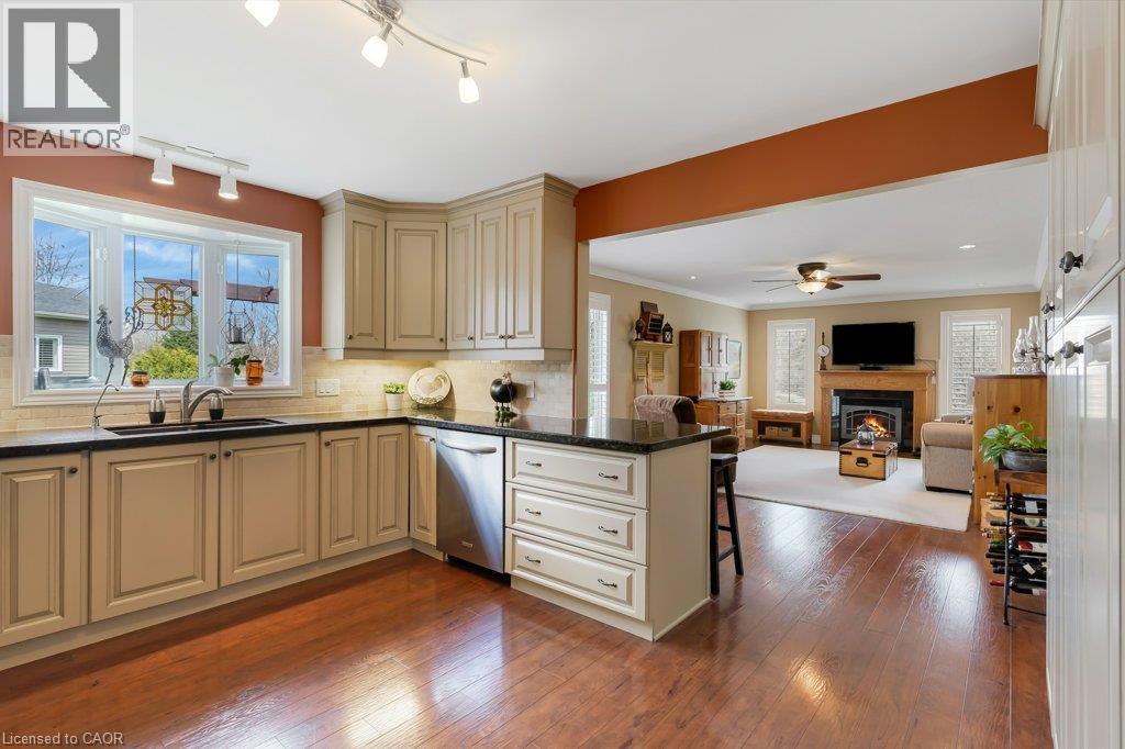 228 Glenariff Drive, Freelton, Ontario  L8B 1A5 - Photo 12 - 40851791