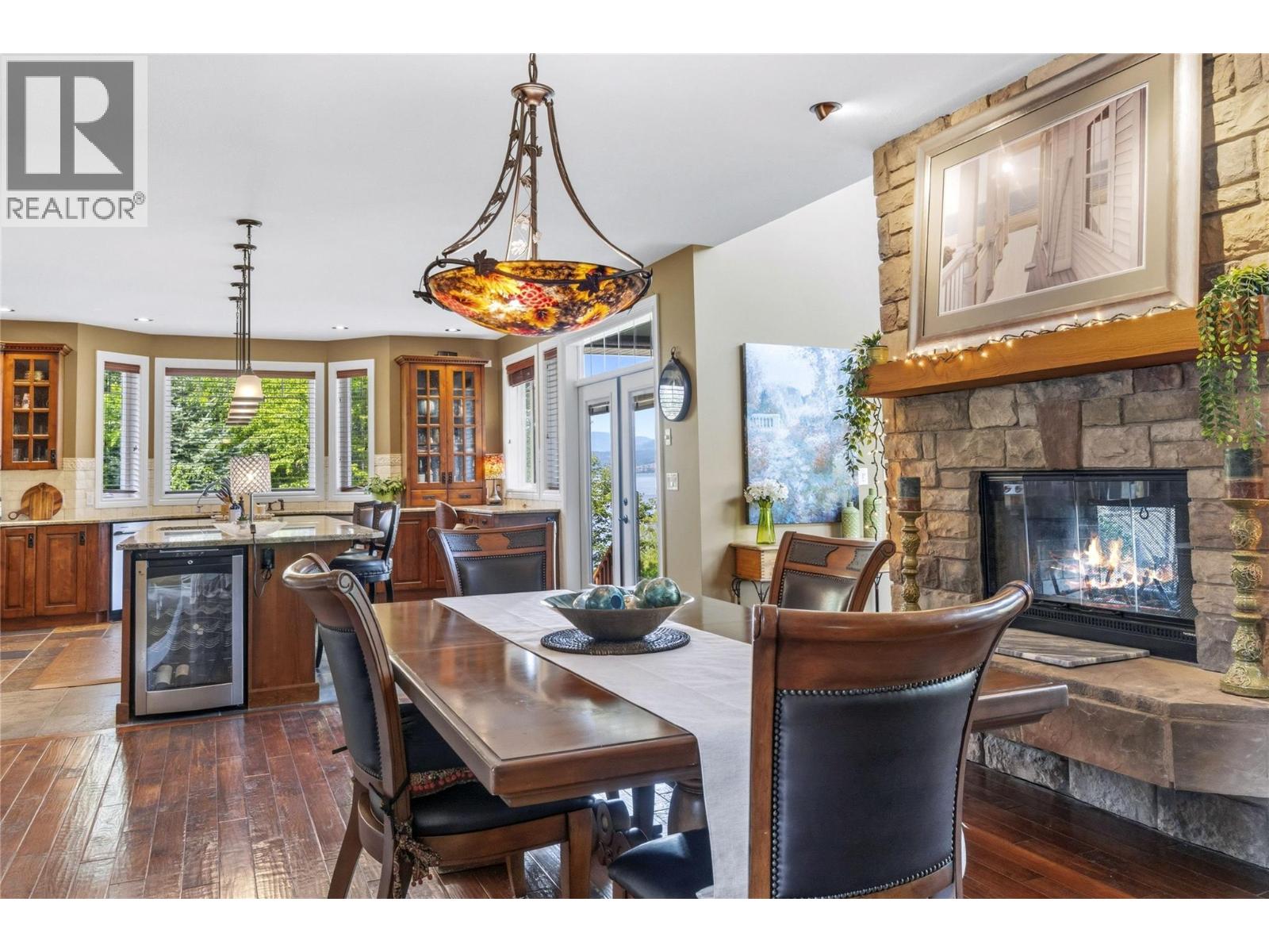 2868 Grant Road, Sorrento, British Columbia  V0E 2W0 - Photo 35 - 10394961