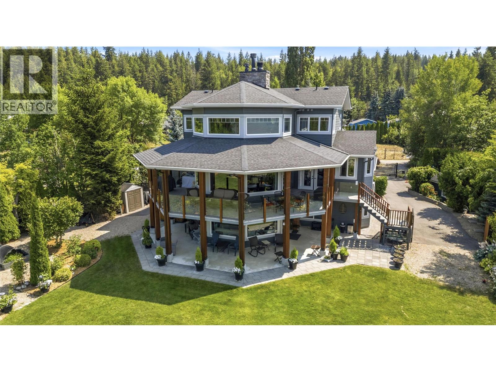 2868 Grant Road, Sorrento, British Columbia  V0E 2W0 - Photo 8 - 10394961