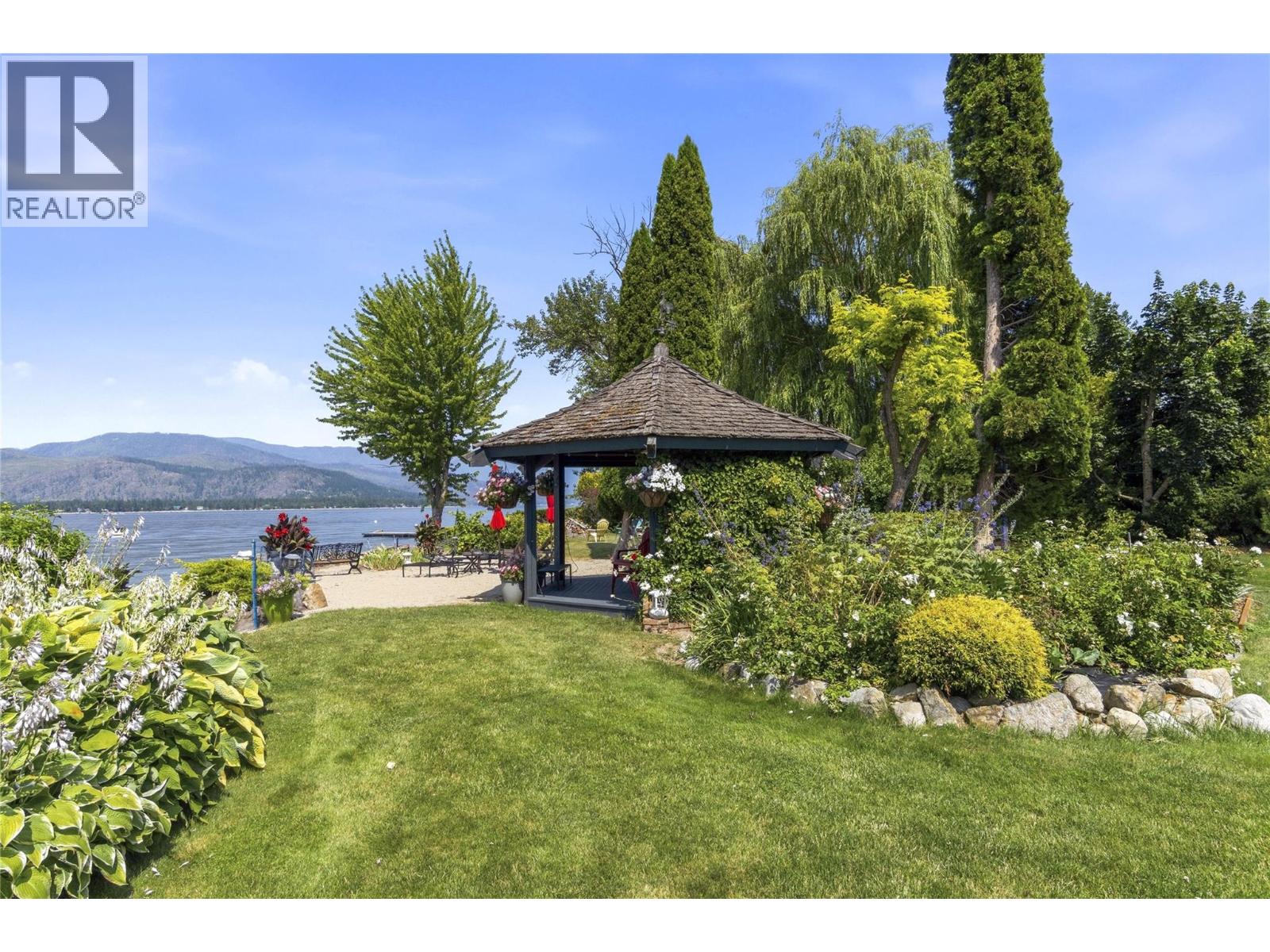 2868 Grant Road, Sorrento, British Columbia  V0E 2W0 - Photo 88 - 10394961