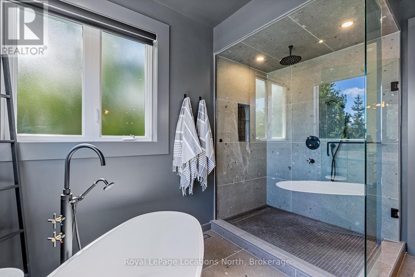 109 Hemlock Court W, Blue Mountains, Ontario  L9Y 0T3 - Photo 14 - X13689492
