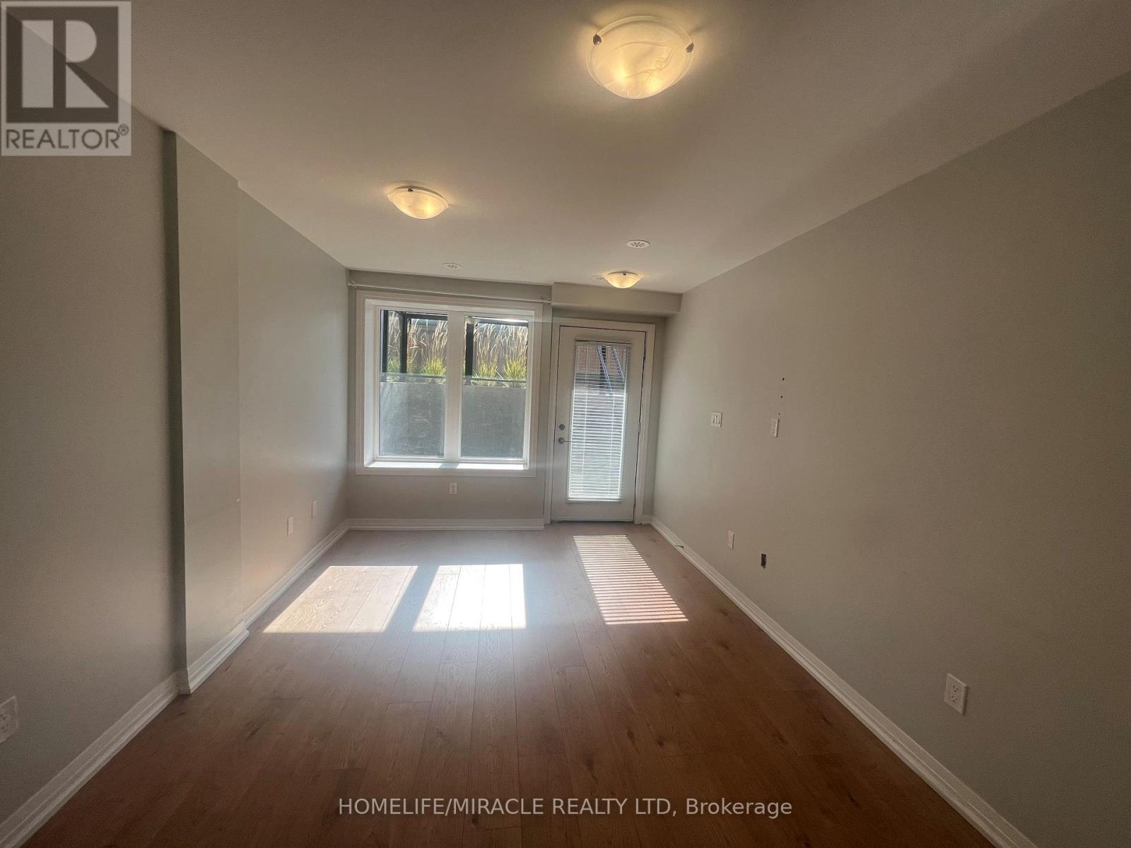 108 - 1165 Journeyman Lane, Mississauga (Clarkson), Ontario  L5J 0B6 - Photo 6 - W13689776