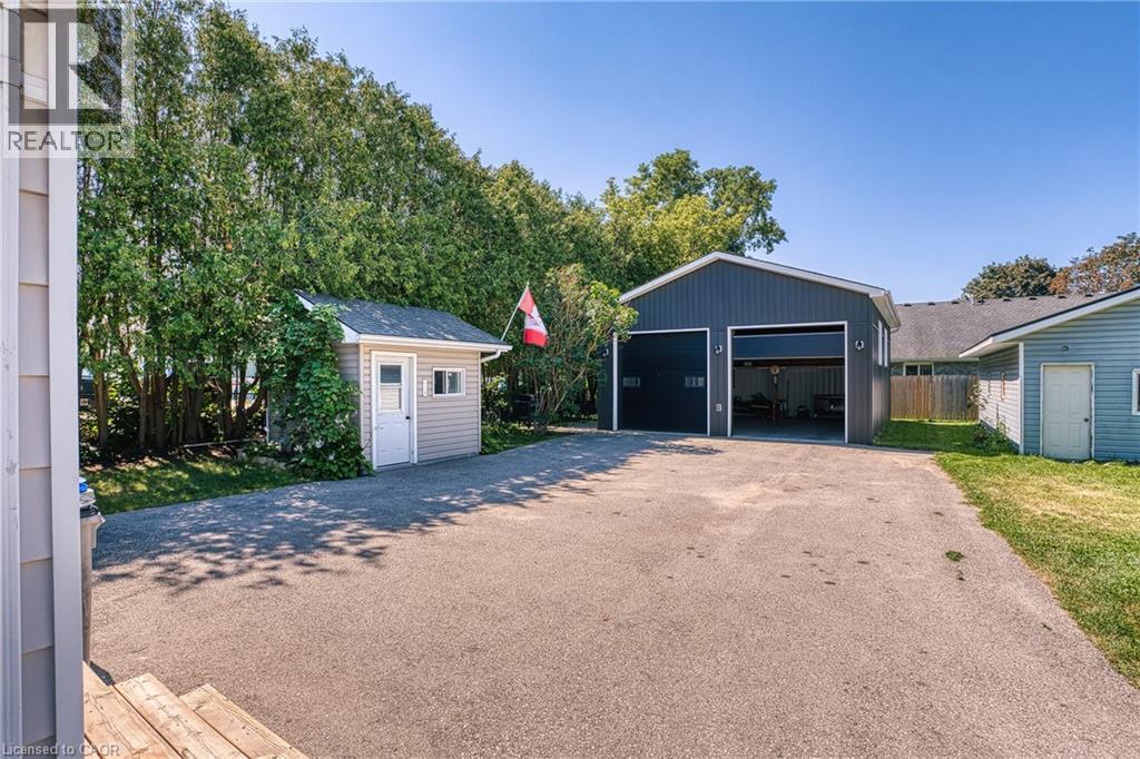 786 Main Street W, Listowel, Ontario  N4W 1B3 - Photo 36 - 40853624