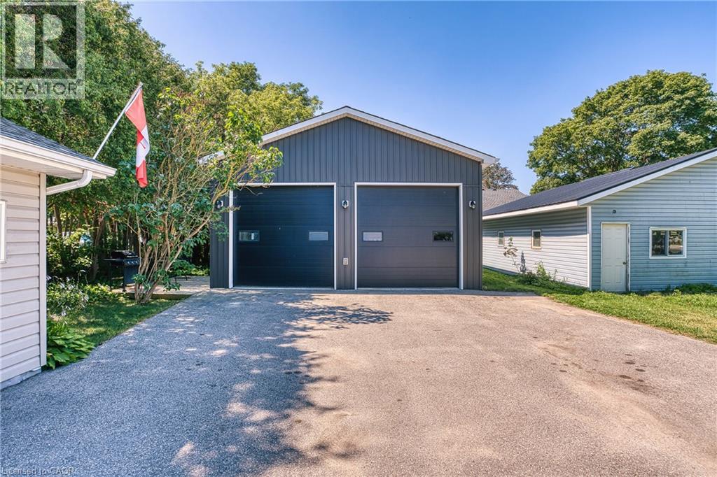 786 Main Street W, Listowel, Ontario  N4W 1B3 - Photo 42 - 40853624