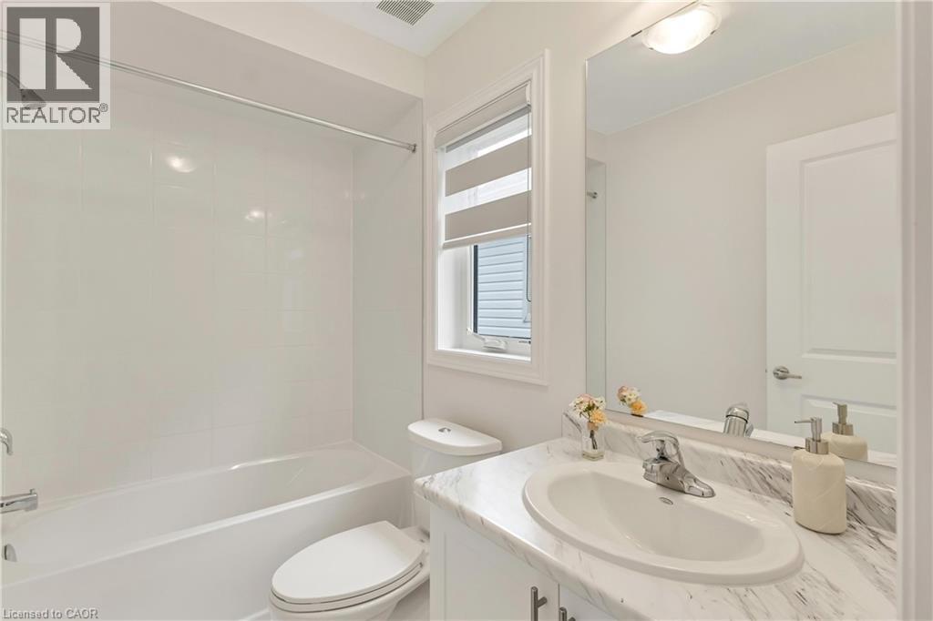 285 Broadacre Drive, Kitchener, Ontario  N2R 0S6 - Photo 31 - 40854456