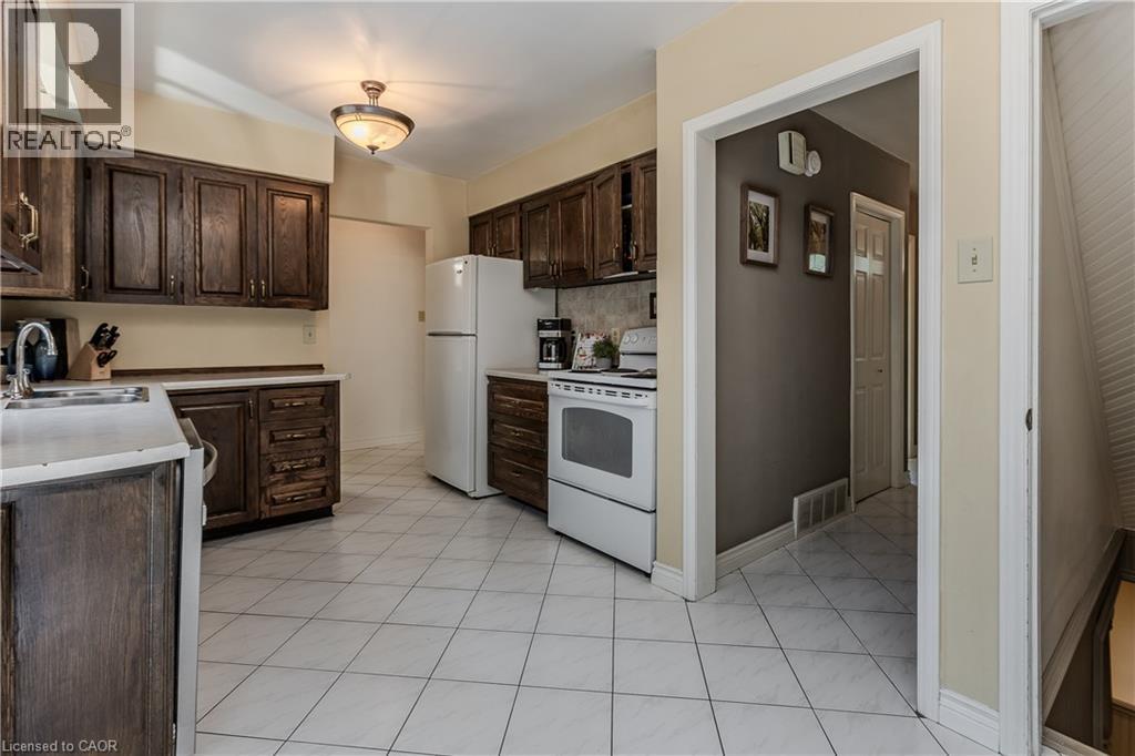 274 Belvenia Road, Burlington, Ontario  L7L 2G4 - Photo 11 - 40856609