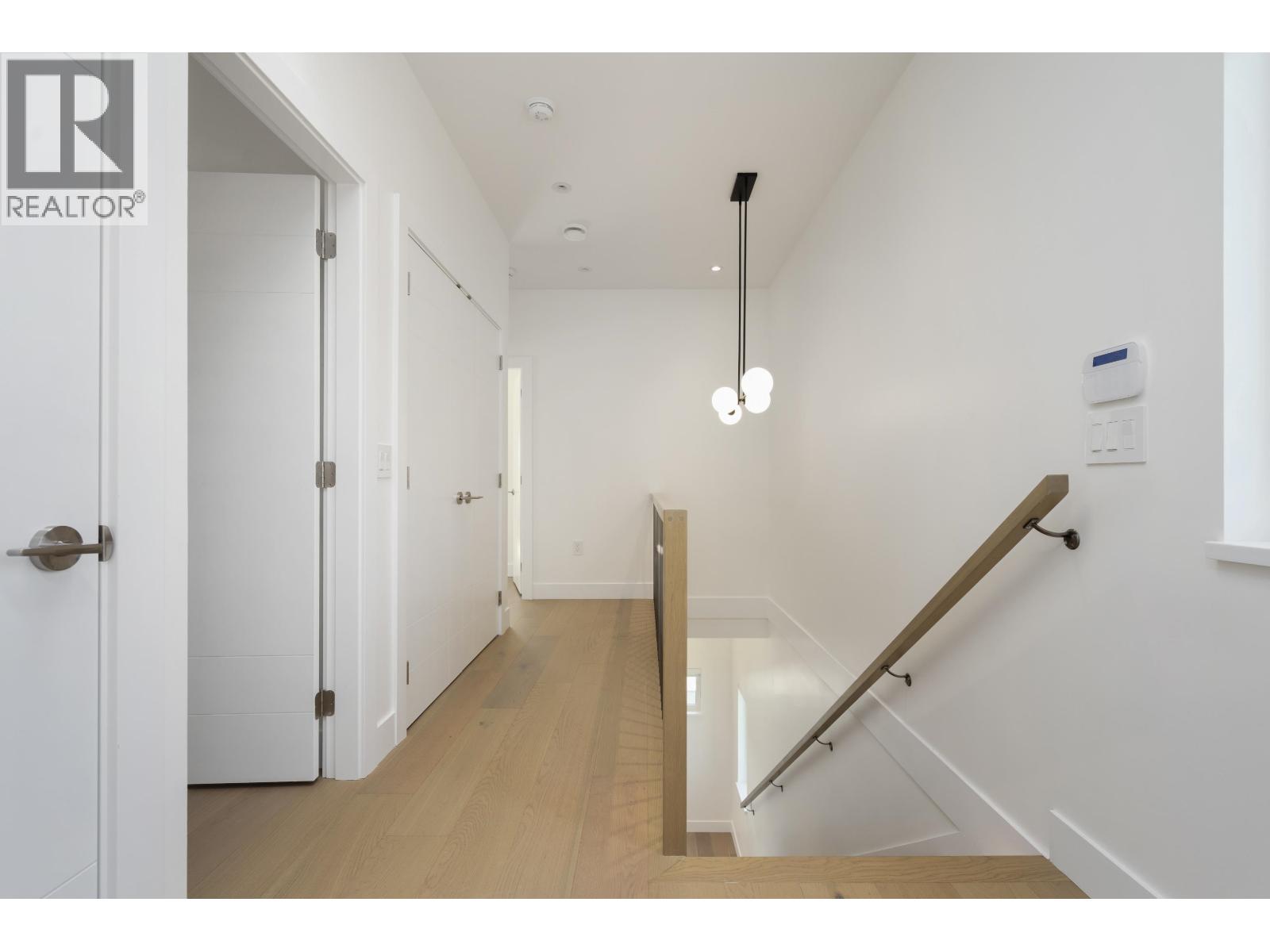 4 8483 16th Avenue, Burnaby, British Columbia  V3N 1S4 - Photo 25 - R3156787