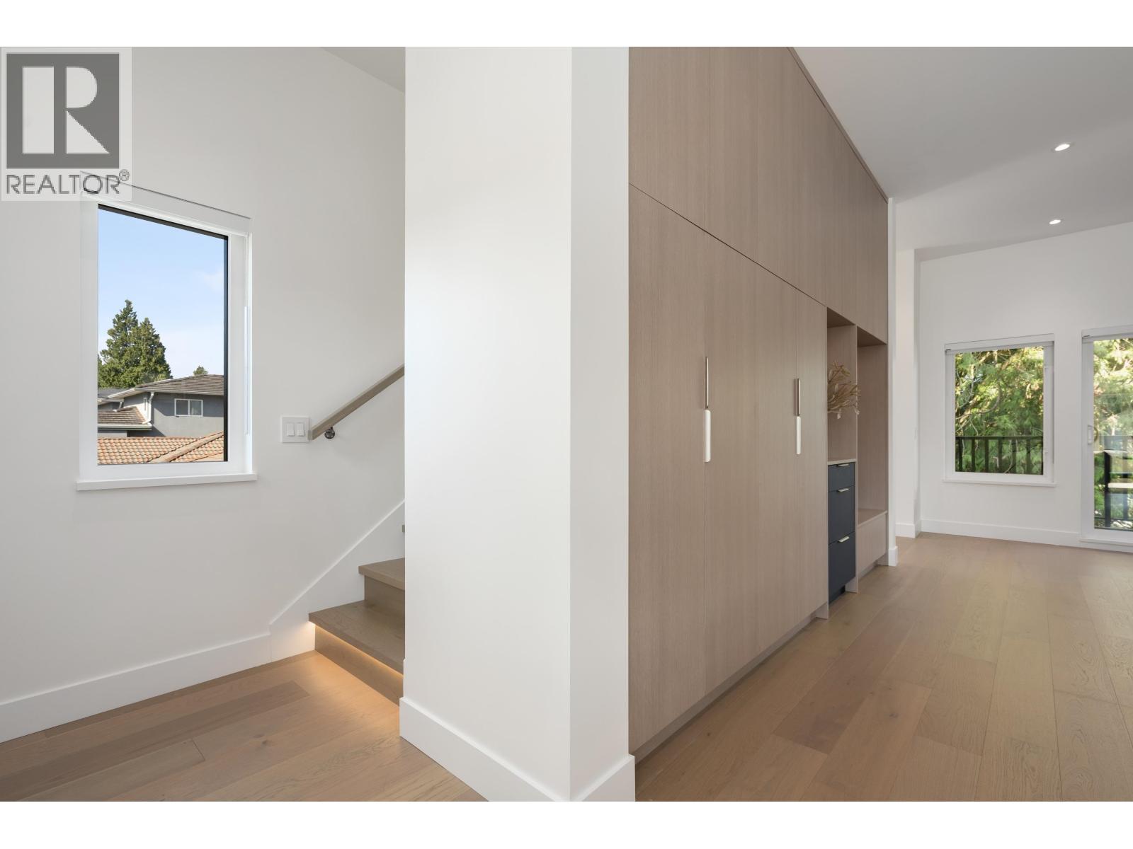 4 8483 16th Avenue, Burnaby, British Columbia  V3N 1S4 - Photo 17 - R3156787