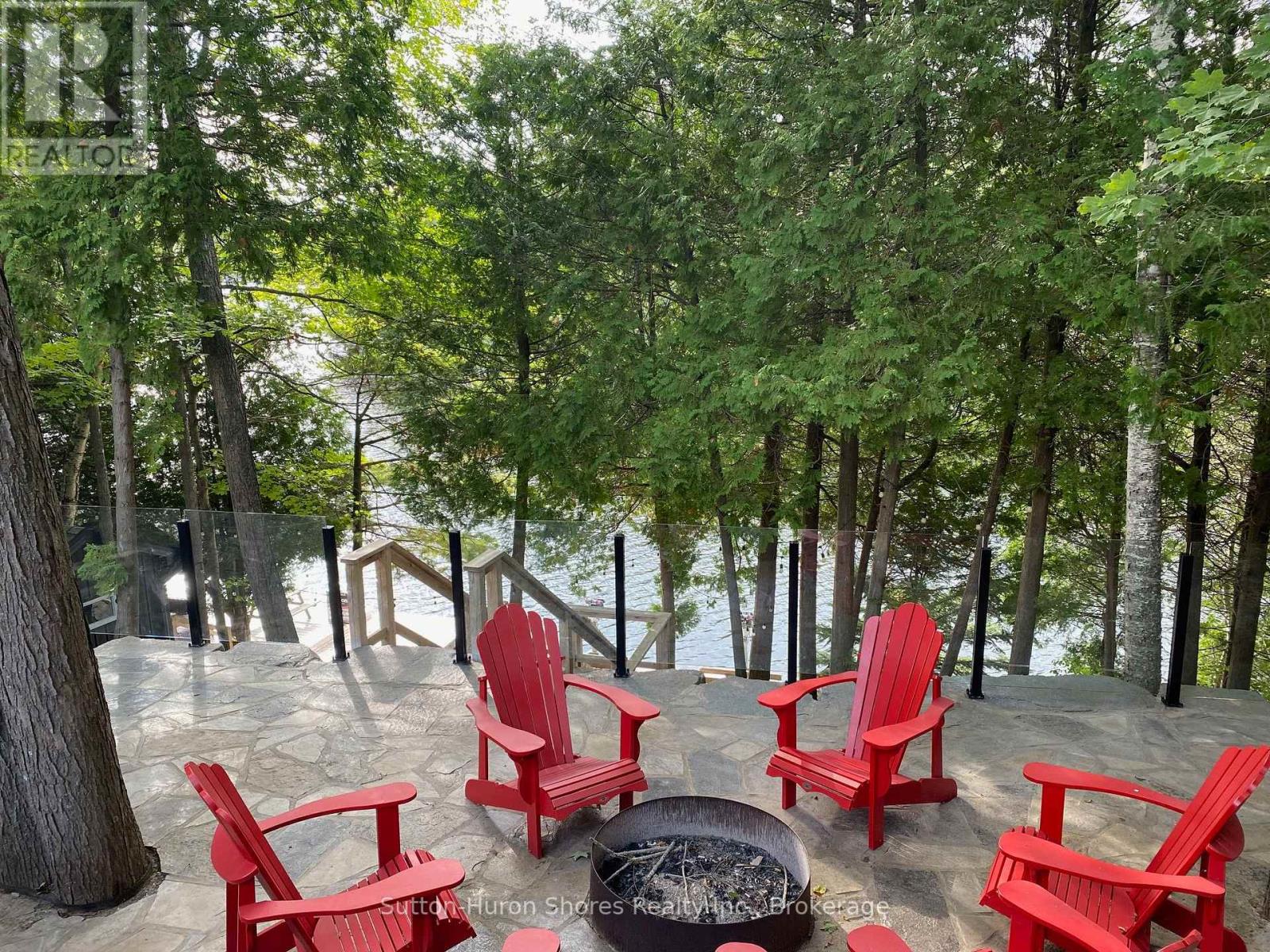 1264 Sauble Falls Road, South Bruce Peninsula, Ontario  N0H 2G0 - Photo 3 - X13591386
