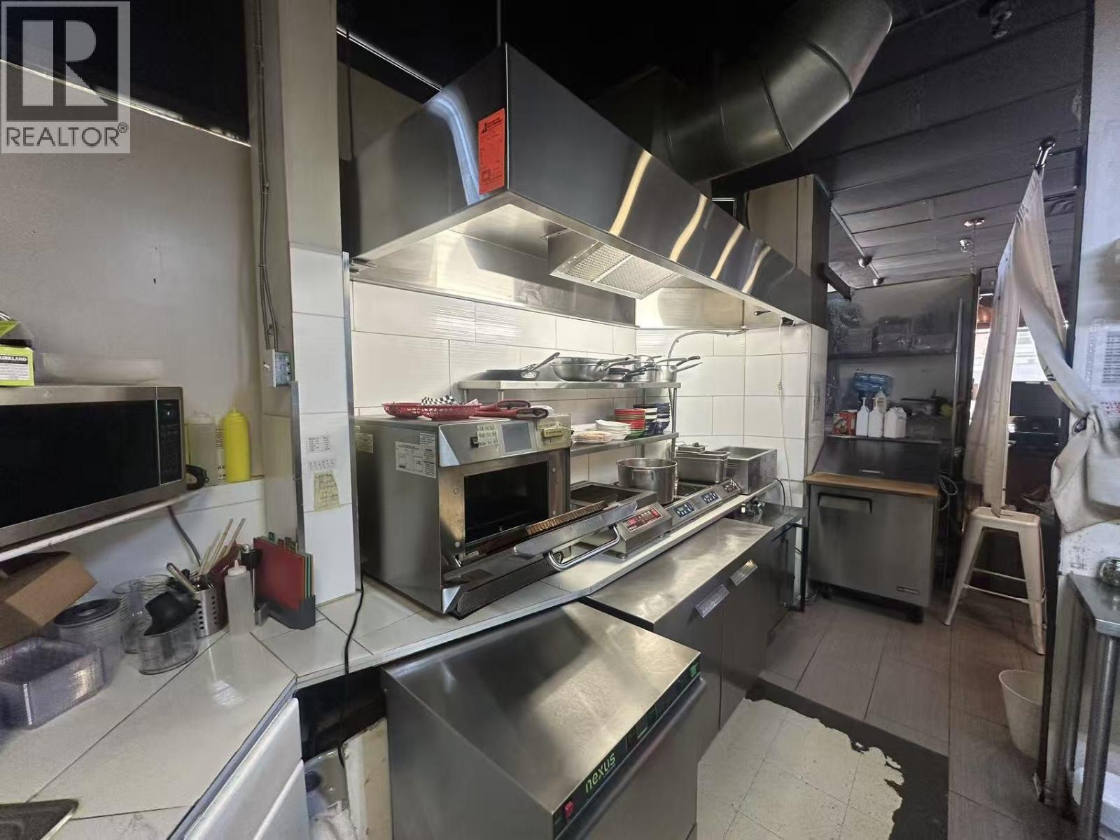 180 3665 Kingsway, Vancouver, British Columbia  V5R 5W2 - Photo 3 - C8081269