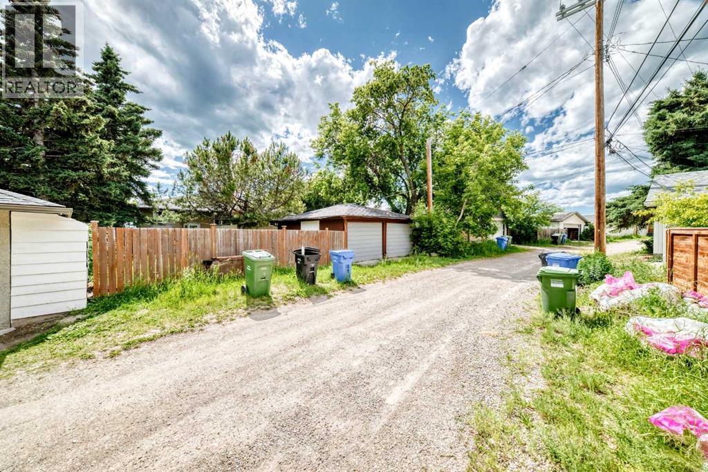 4832 Worcester Drive SW, Calgary, Alberta  T3C 3L6 - Photo 43 - A2337547