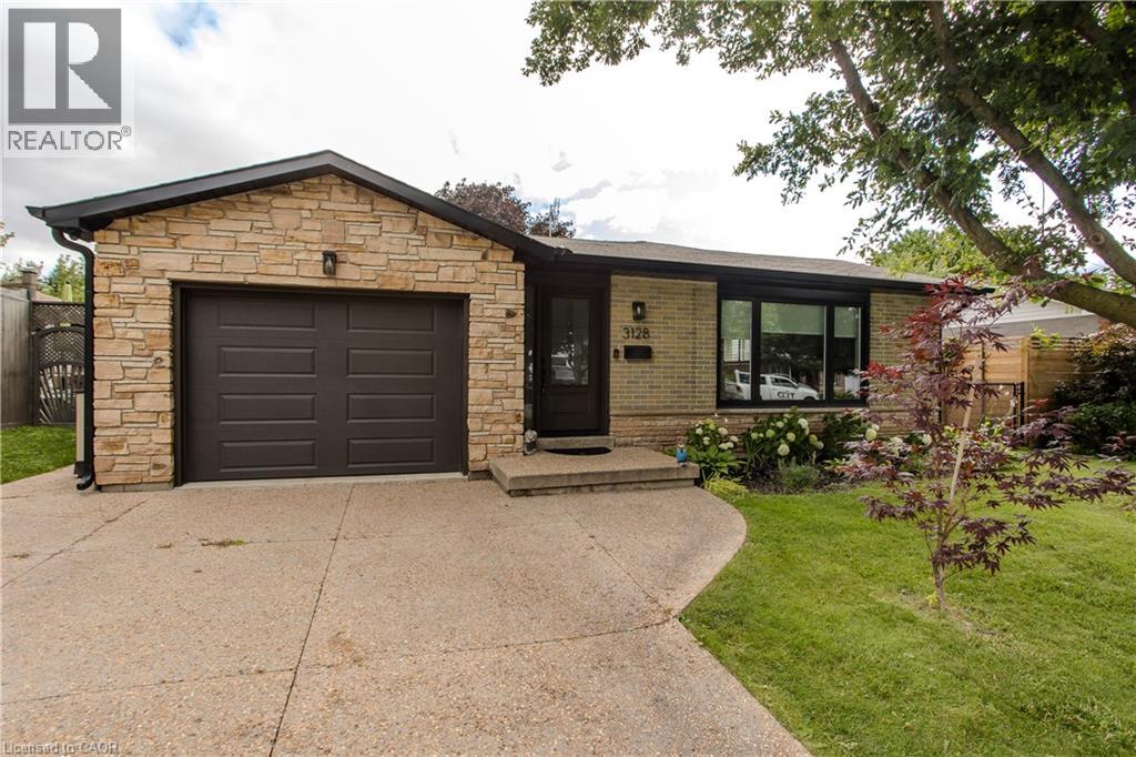 3128 Centennial Drive, Burlington, Ontario  L7M 1B9 - Photo 4 - 40849705