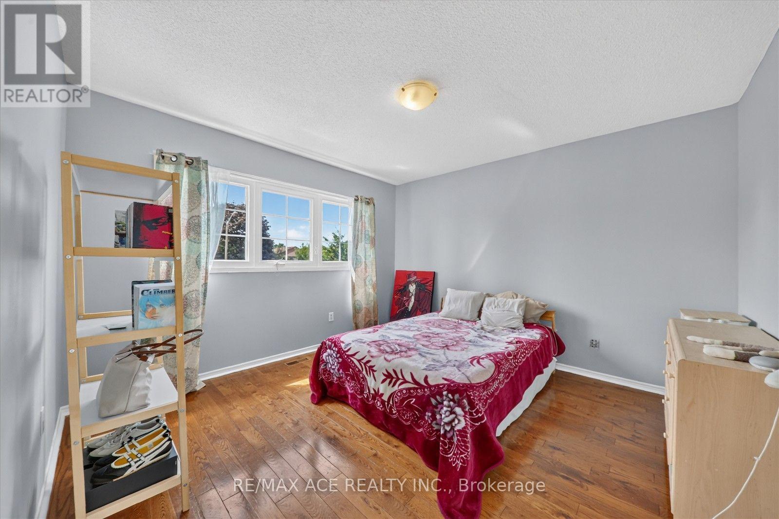 2504 Linwood Street, Pickering, Ontario  L1X 2P6 - Photo 33 - E13689802