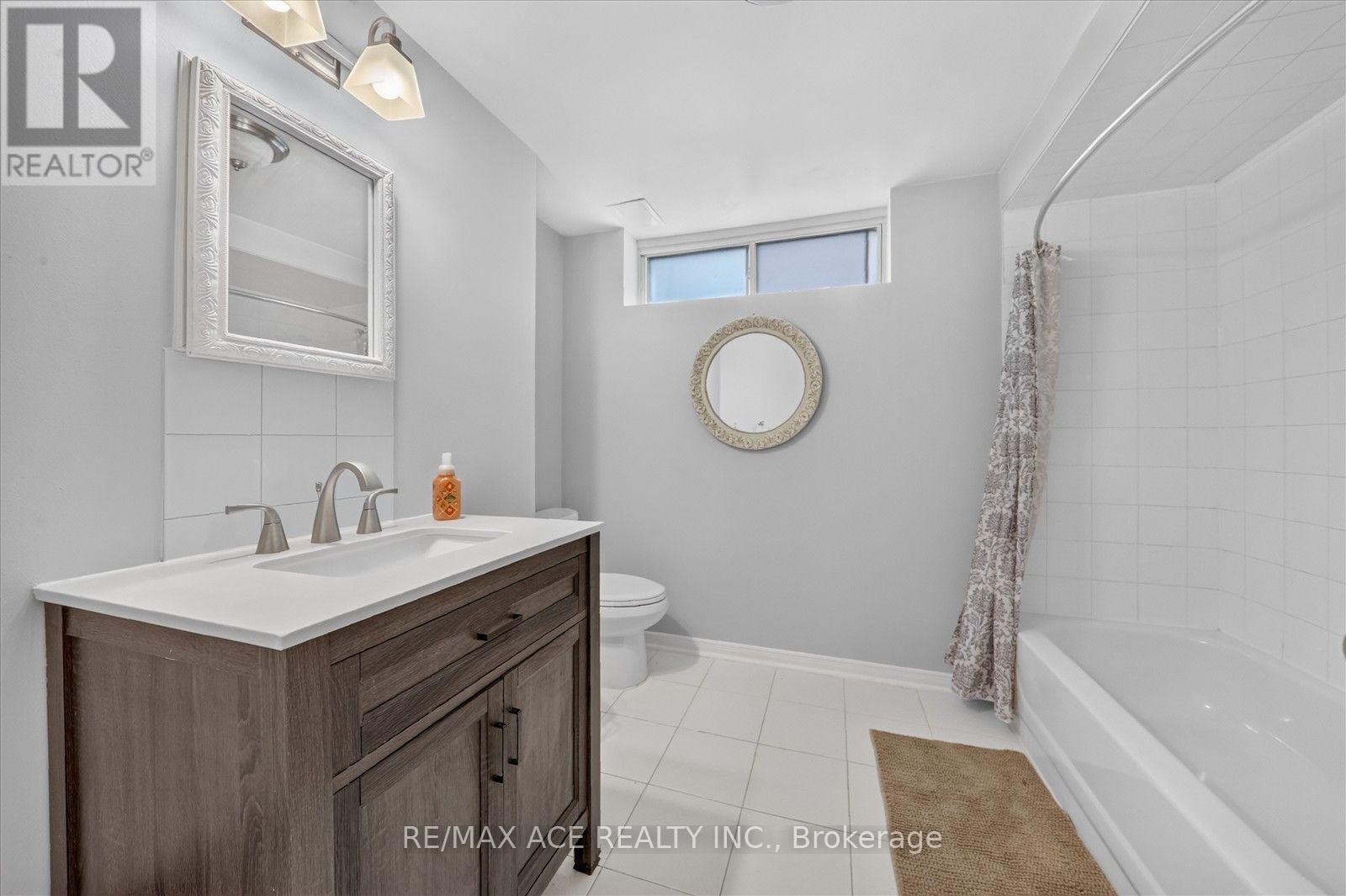 2504 Linwood Street, Pickering, Ontario  L1X 2P6 - Photo 44 - E13689802