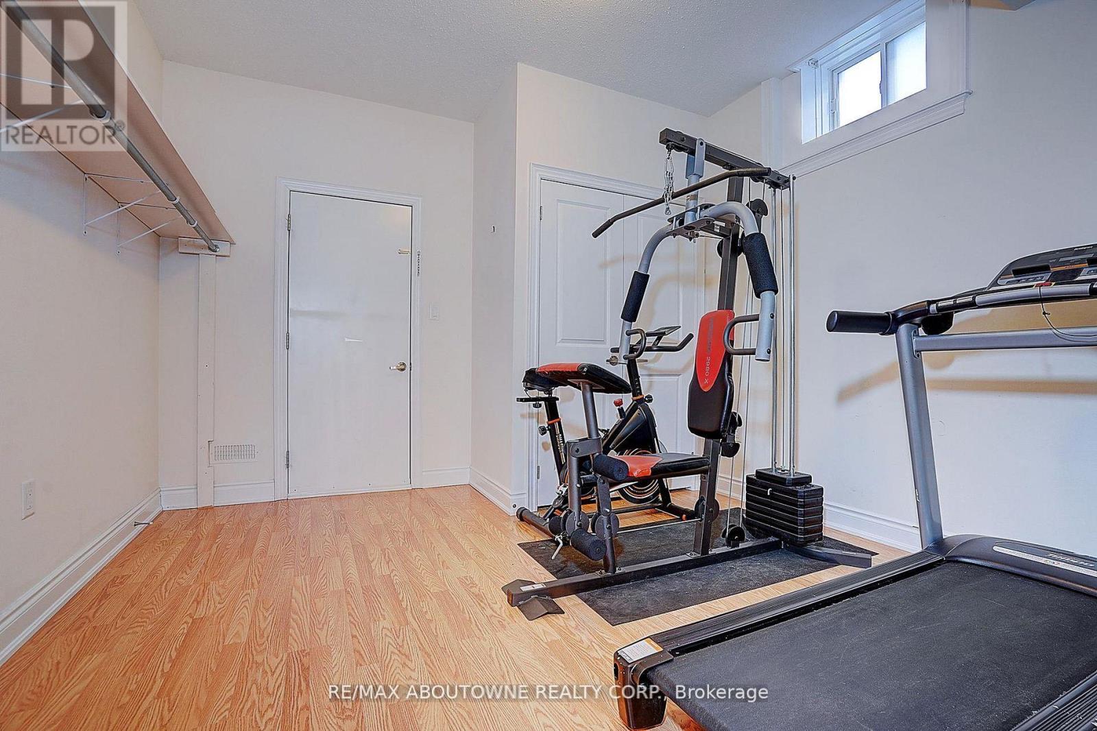 16 Gracedale Drive, Richmond Hill, Ontario  L4C 0Y3 - Photo 37 - N13689838