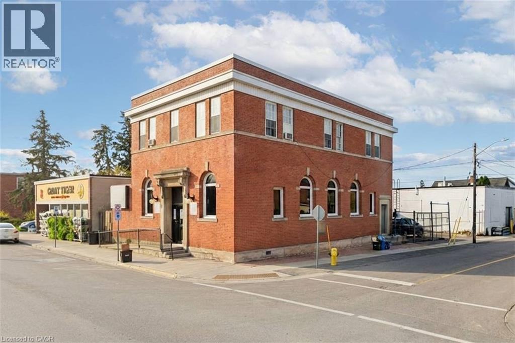 19 KING Street W, Hagersville, Ontario