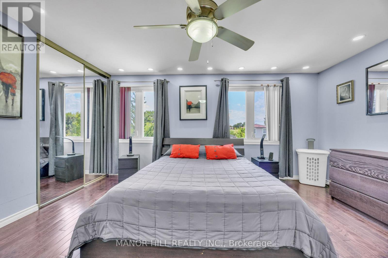 18 Greenbriar Road, Brampton, Ontario  L6S 1V9 - Photo 17 - W13689808
