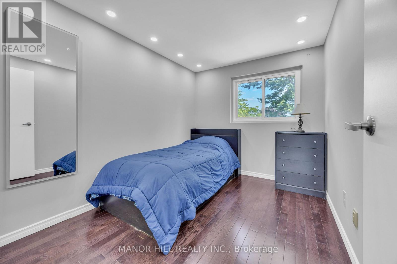 18 Greenbriar Road, Brampton, Ontario  L6S 1V9 - Photo 23 - W13689808